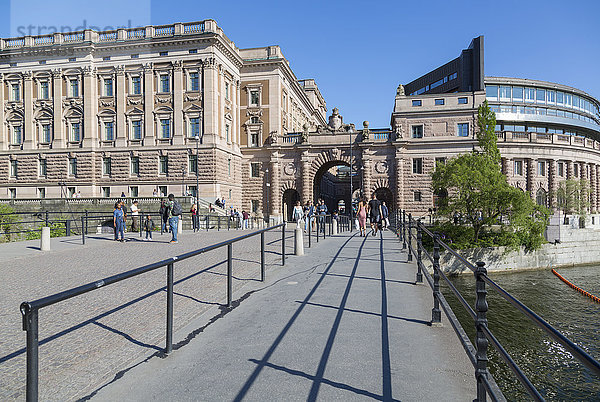 Blick auf das Parlamentsgebäude (Riksdagshuset)  Stockholm  Schweden  Skandinavien  Europa