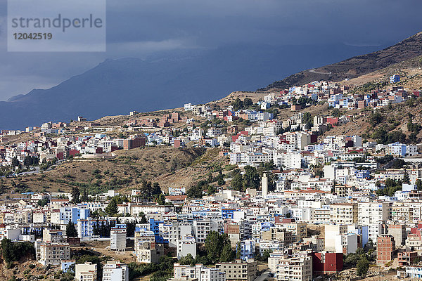 Blick über Chefchaouen (Chaouen) (Die Blaue Stadt)  Marokko  Nordafrika  Afrika