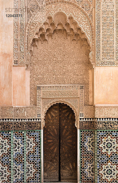 Mauer der Ben Youssef Madrasa (alte islamische Schule)  UNESCO-Weltkulturerbe  Marrakesch  Marokko  Nordafrika  Afrika