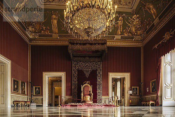 Innenraum des Palazzo Reale di Napoli  Neapel  Kampanien  Italien  Europa