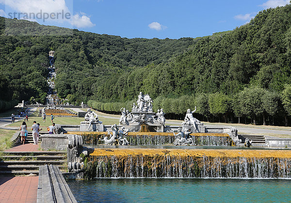 Springbrunnen und Gärten  Reggia di Caserta  Caserta  Kampanien  Italien  Europa