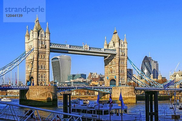 Tower Bridge  London  England  Vereinigtes Königreich  Europa