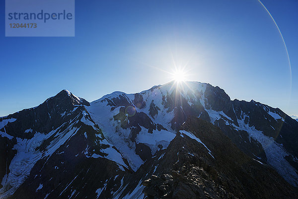 Mont Blanc  4810m  Chamonix  Rhone-Alpen  Hochsavoyen  Frankreich  Europa