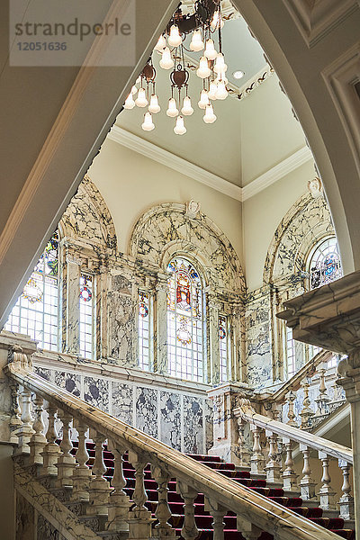 Große Treppe in der City Hall; Belfast  Irland