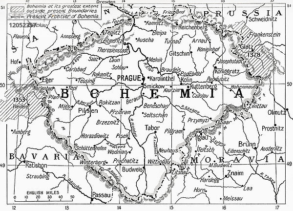 Karte von Böhmen bei Ausbruch des Ersten Weltkriegs. Die gestrichelten Flächen zeigen seine Ausdehnung im 14. Jahrhundert  die gepunktete Linie seine Grenze im Jahr 1914. Aus Hutchinson's History of the Nations  veröffentlicht 1915.