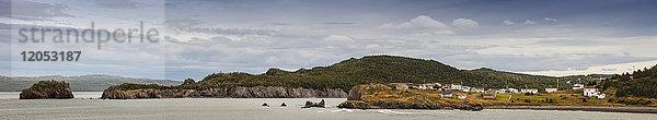 Felsige Klippen entlang der Atlantikküste; Neufundland  Kanada