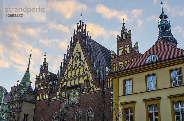 Astronomische Uhr am Alten Rathaus auf dem Marktplatz; Breslau  Niederschlesien  Polen