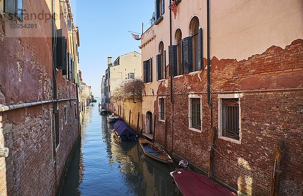 Italien  Venedig  Kanal in Cannaregio