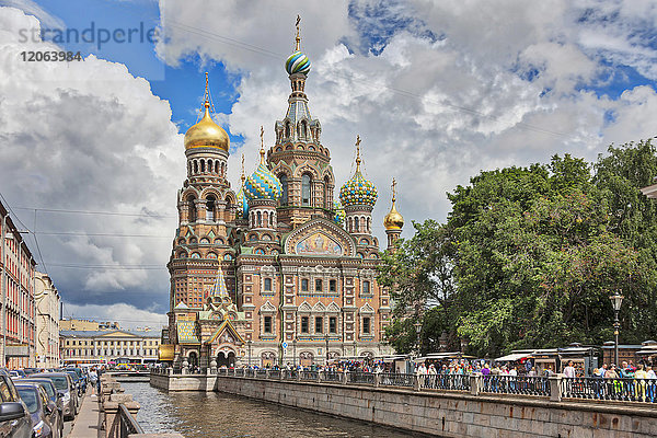 Kirche des Erlösers auf vergossenem Blut  Griboedov-Kanal  Sankt Petersburg  Russland