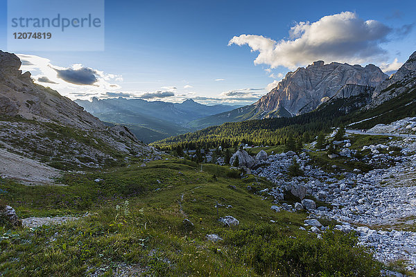 Valparola-PassPasso di Valparola  Livinallongo del Col di Lana  Provinz von Belluno  Dolomiten  Italien  Europa