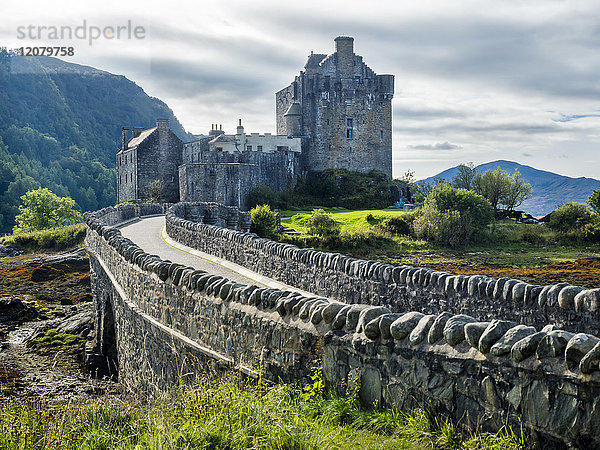 Großbritannien  Schottland  Loch Alsh  Kyle of Lochalsh  Eilean Donan Castle