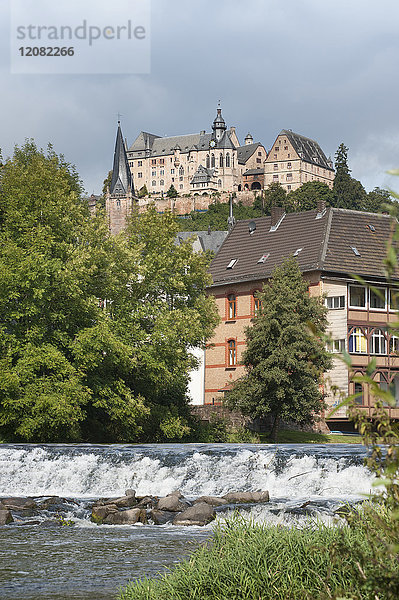 Deutschland  Blick auf Schloss Marburg