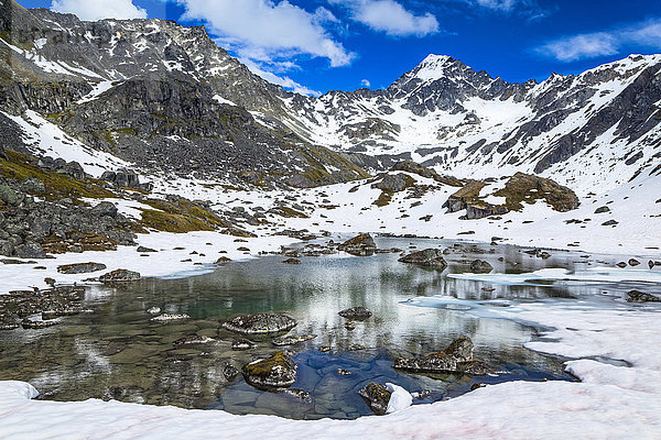 Upper Reed Lake  Hatcher Pass; Palmer  Alaska  Vereinigte Staaten von Amerika