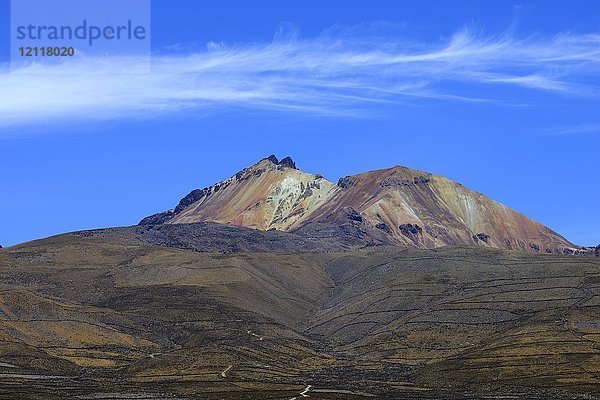 Vulkan Cerro Tunupa  Salar de Uyuni  Uyuni  Potosi  Bolivien  Südamerika