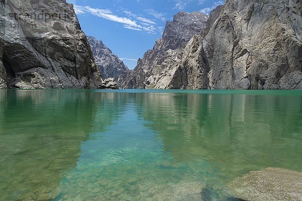 Köl-Suu-See  Hochgebirgssee  Kurumduk-Tal  Provinz Naryn  Kirgisistan  Asien