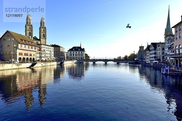 Fluss Limmat  Limmatquai  Zürich  Kanton Zürich  Schweiz  Europa