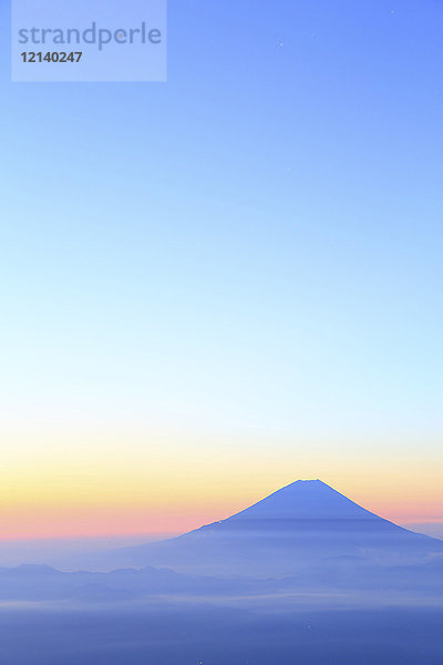 Schöne Aussicht auf den Berg Fuji  Präfektur Yamanashi  Japan