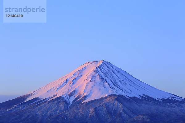 Schöne Aussicht auf den Berg Fuji  Präfektur Yamanashi  Japan