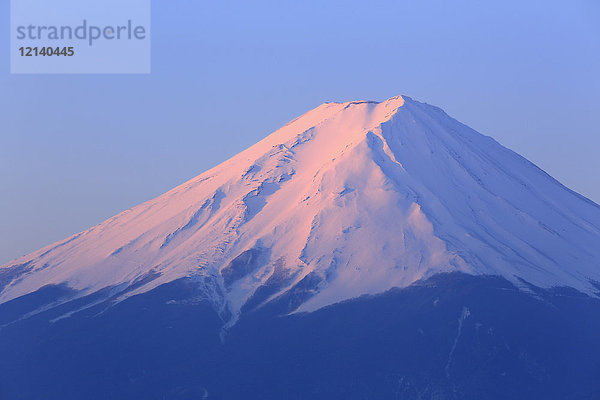 Schöne Aussicht auf den Berg Fuji  Präfektur Yamanashi  Japan