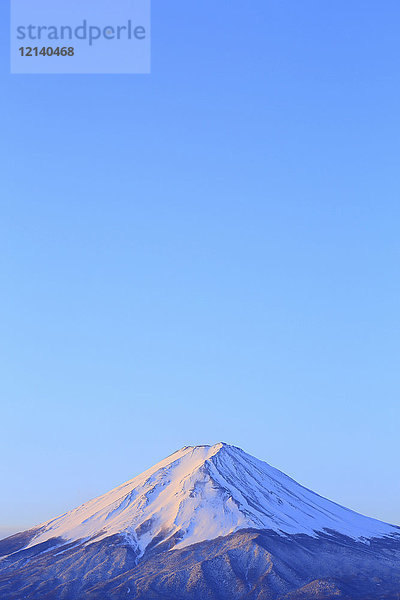 Schöne Aussicht auf den Berg Fuji  Präfektur Yamanashi  Japan