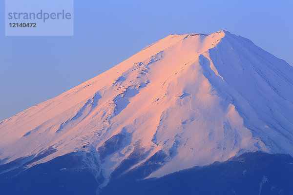 Schöne Aussicht auf den Berg Fuji  Präfektur Yamanashi  Japan