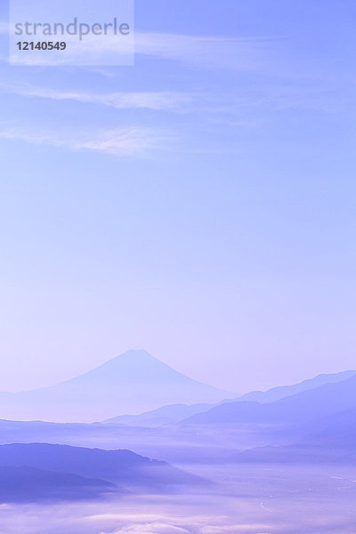 Schöne Aussicht auf den Berg Fuji  Präfektur Nagano  Japan