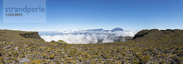 Reunion  Reunion Nationalpark  Schildvulkan Piton de la Fournaise