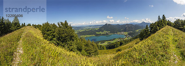 Österreich  Salzburger Land  Fuschlsee von Filbing aus gesehen