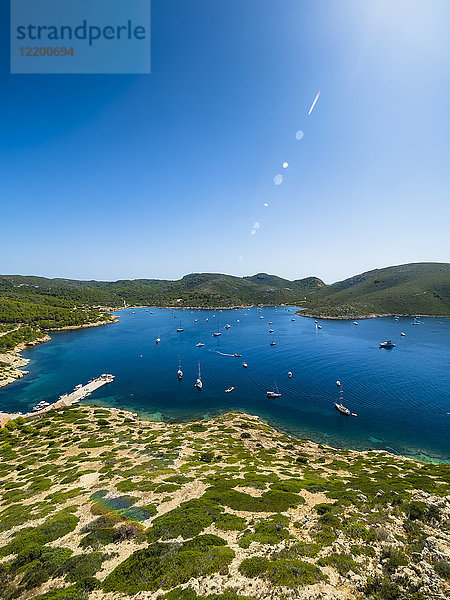 Spanien  Balearen  Mallorca  Colonia de Sant Jordi  Cabrera Archipel Maritim-Terrestrischer Nationalpark  Hafen und Lagune von Cabrera
