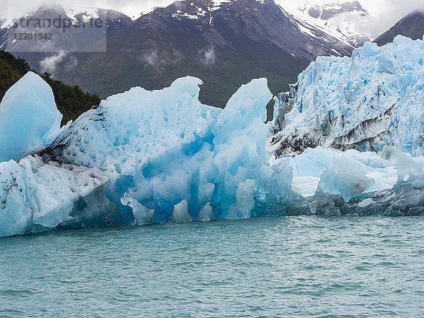 Argentinien  El Calafate  Region Patagonien  Gletscher Perito Moreno