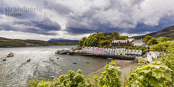 Vereinigtes Königreich  Schottland  Isle of Skye  Portree  Hafen