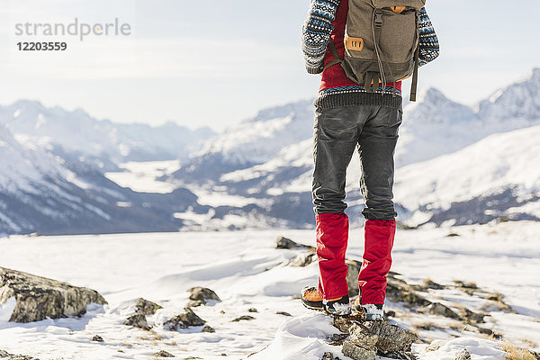 Schweiz  Engadin  Tiefland des Wanderers in der Bergwelt