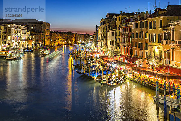Italien  Veneto  Venedig  Canal Grande am Abend