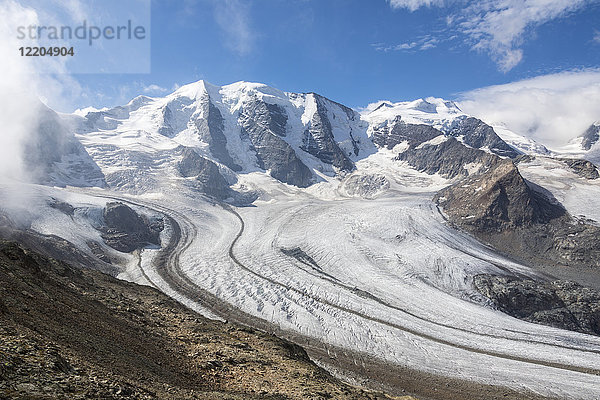 Übersicht über die Gletscher Diavolezza und Pers  St. Moritz  Kanton Graubünden  Engadin  Schweiz  Europa