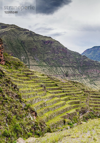 Inka-Terrassen  Pisac  Heiliges Tal  Region Cusco  Peru  Südamerika