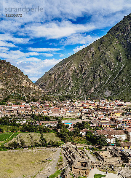 Ollantaytambo  Blick von oben  Heiliges Tal  Region Cusco  Peru  Südamerika