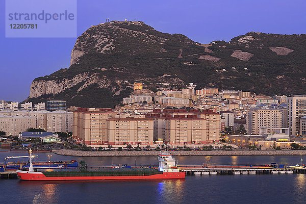 Hafen von Gibraltar  Felsen von Gibraltar  Vereinigtes Königreich  Europa