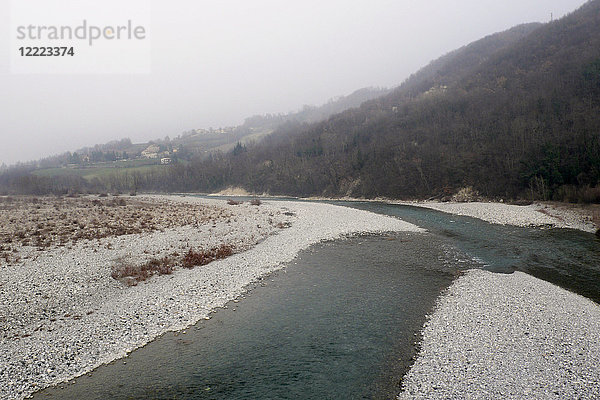 Italien  Emilia Romagna  Travo  Fluss Trebbia