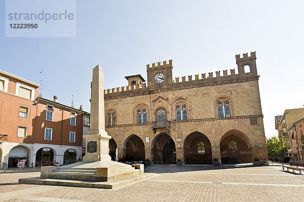 Altes Rathaus  Fidenza  Provinz Parma  Italien