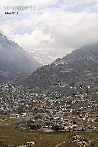 Umgebung von Saint-Vincent-Chatillon  Aostatal  Italien