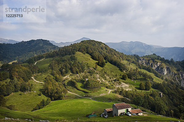 Landschaft  Taleggio-Tal  Lombardei  Italien