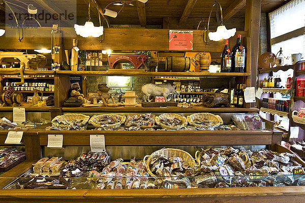 Typische Produkte des Aosta-Tals  Italien
