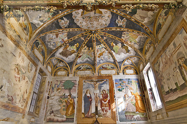 Kirche St. Michele  Introbio  Lombardei  Italien