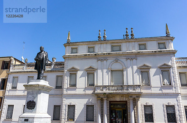 Italien  Venetien  Padua  Piazza Cavour