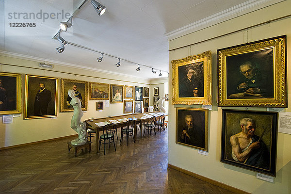 Gemäldegalerie und Schule der Schönen Künste Rossetti Valentini  Santa Maria Maggiore  Vigezzo-Tal  Piemont  Italien