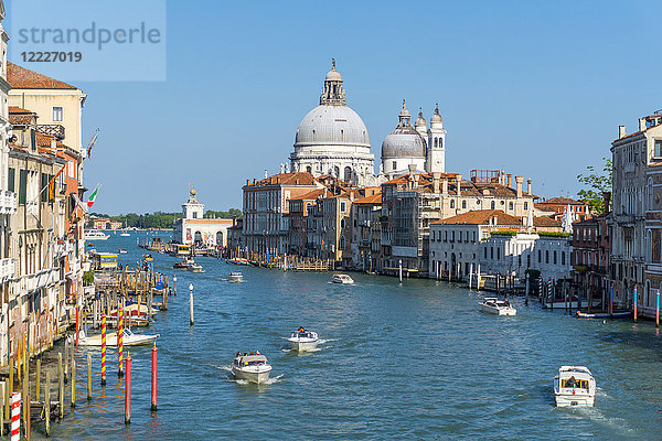 Italien  Venetien  Venedig  Canal Grande und Santa Maria della Salute