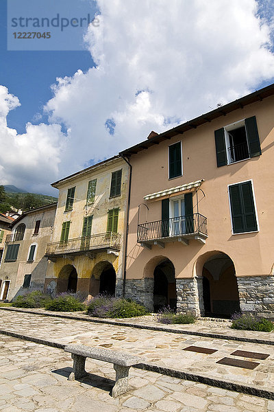 Rezzonico  Comer See  Lombardei  Italien