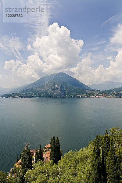 Italien  Lombardei  Varenna  Landschaft