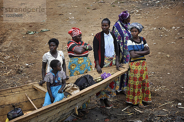 Demokratische Republik Kongo  Einschiffung von Menschen aus Goma