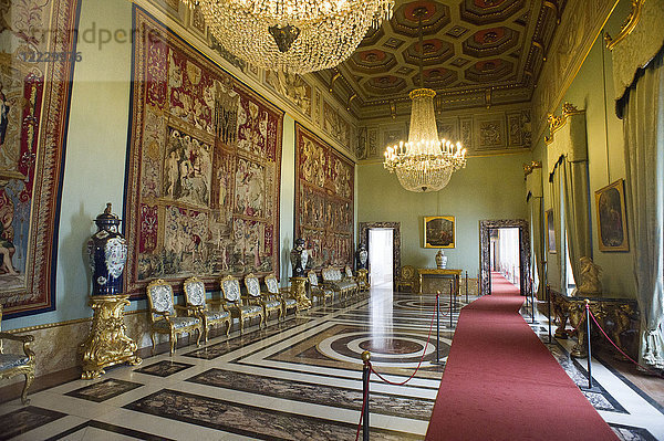 Europa  Italien  Latium  Rom  Rom  Palast des Quirinale  gebaut auf dem gleichnamigen Hügel  ehemalige Residenz der Päpste  ist die Residenz des Präsidenten der italienischen Republik. Zimmer Erode